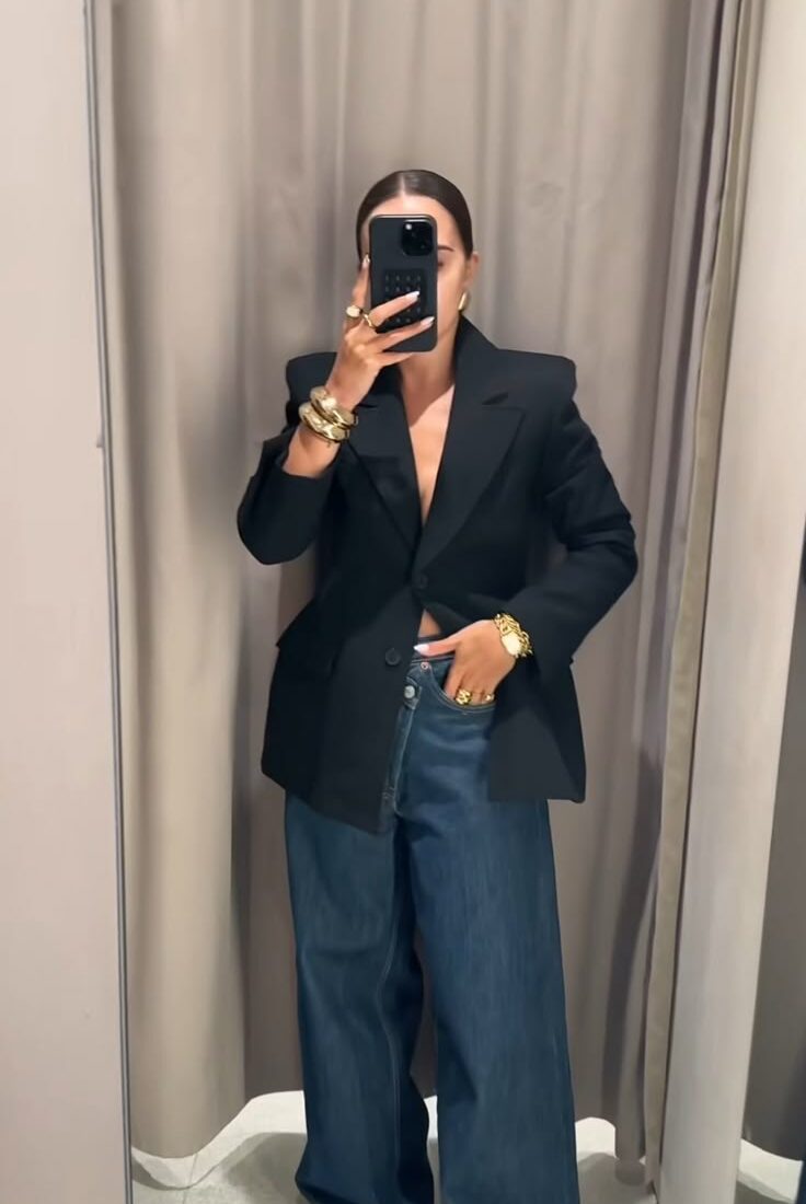 Discover Unique Ways to Style an Oversized Jacket.