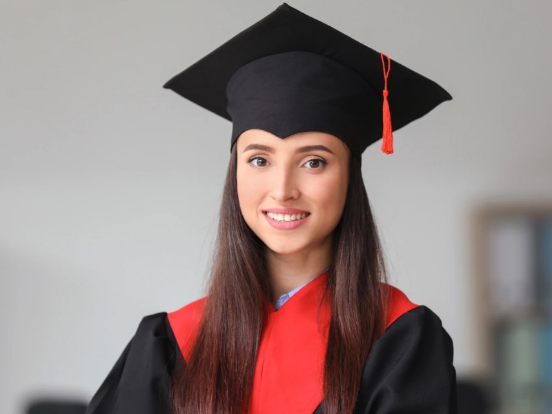 25 Cute Graduation Outfit Ideas for Luxe Ladies